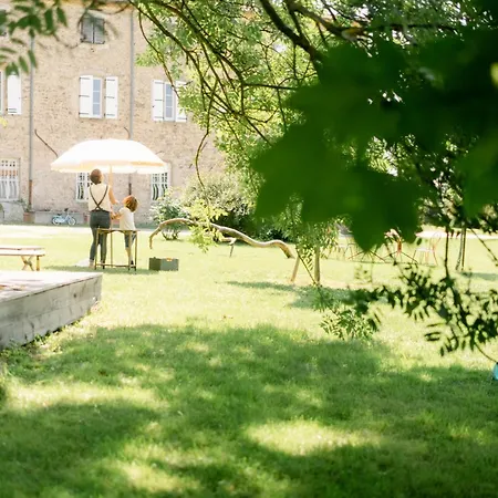 Chateau De Guest house *
